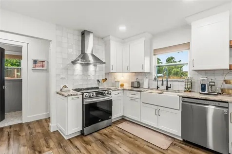 420 S Sunset Drive Casselberry FL 32707