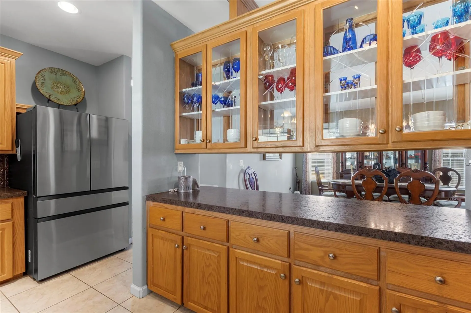 124 Americana Court NE St Petersburg FL 33702