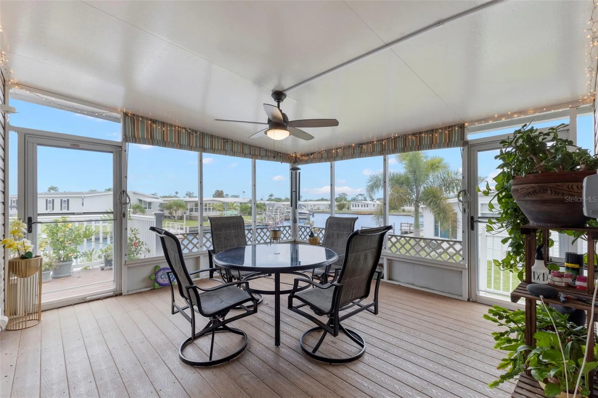124 Americana Court NE St Petersburg FL 33702