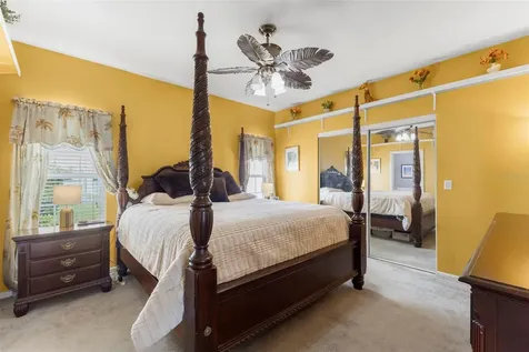 124 Americana Court NE St Petersburg FL 33702
