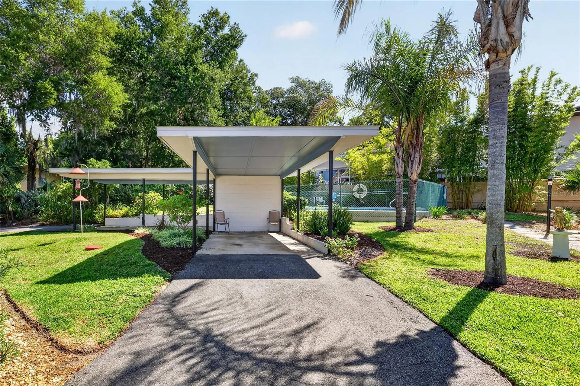 1012 N Baker Street Mount Dora FL 32757