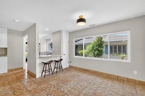1012 N Baker Street Mount Dora FL 32757
