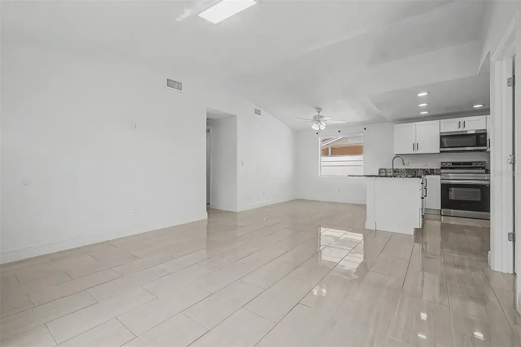9212 Spy Glass Court Tampa FL 33615