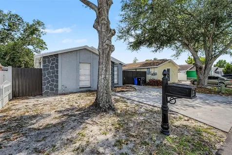 9212 Spy Glass Court Tampa FL 33615