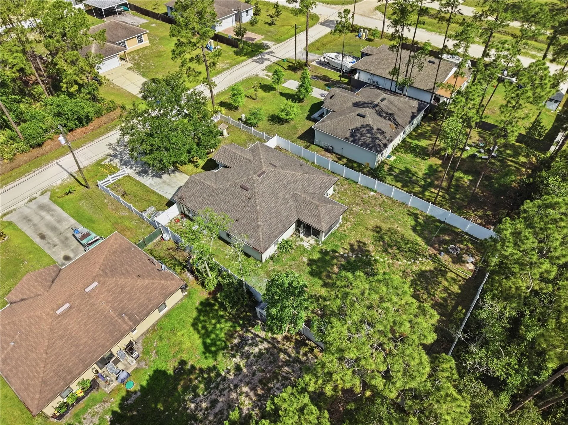 1675 10th Avenue Deland FL 32724