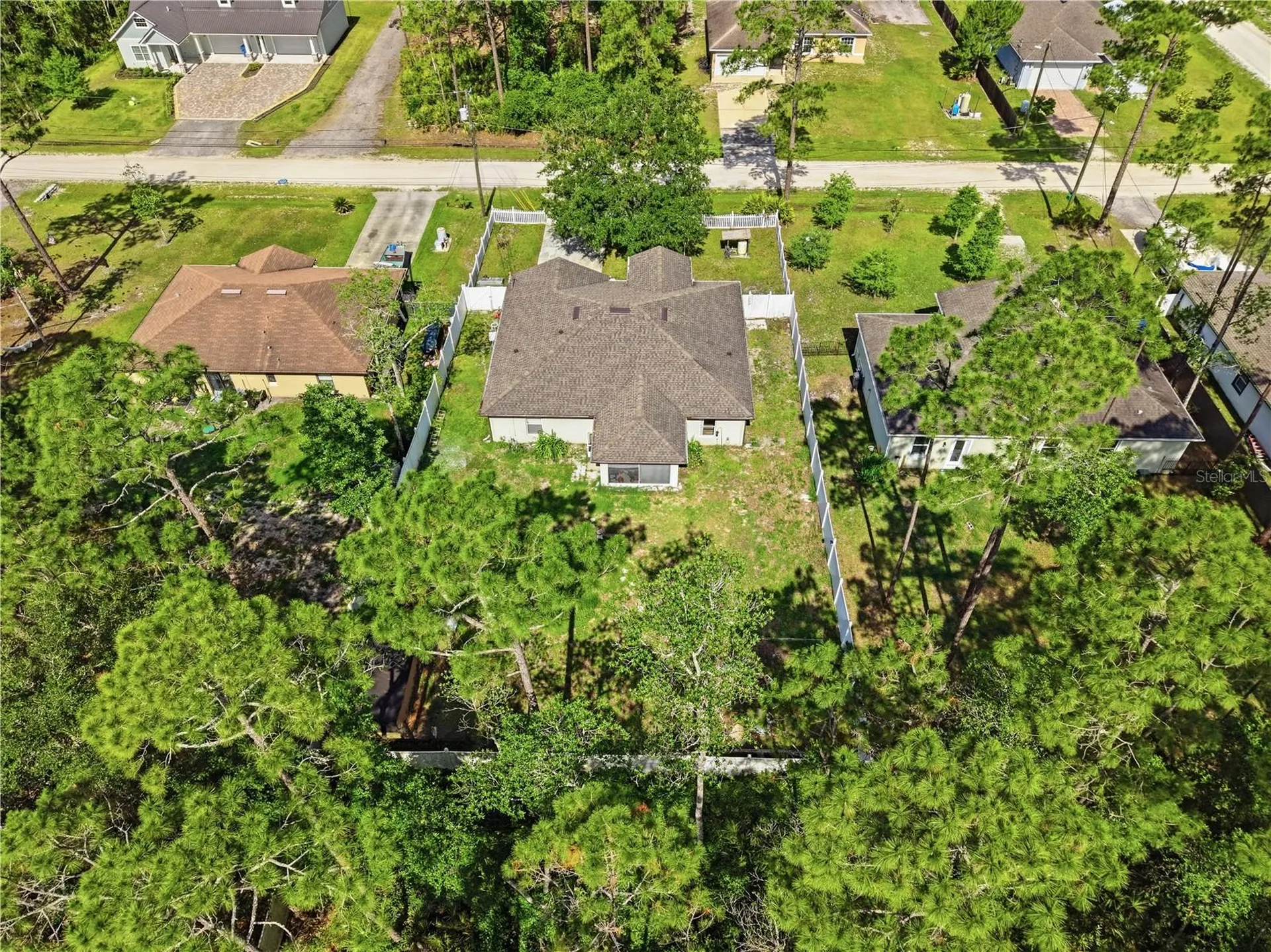 1675 10th Avenue Deland FL 32724