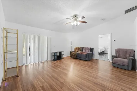 1675 10th Avenue Deland FL 32724