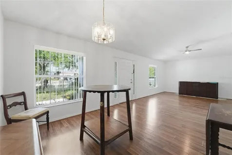 1675 10th Avenue Deland FL 32724