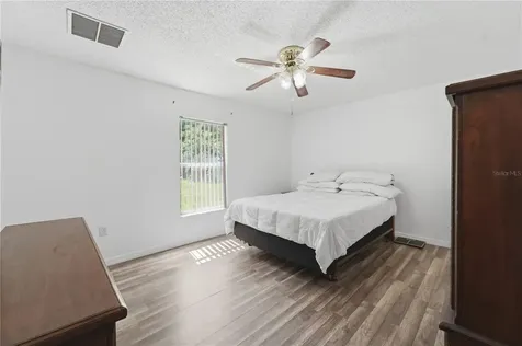 1675 10th Avenue Deland FL 32724