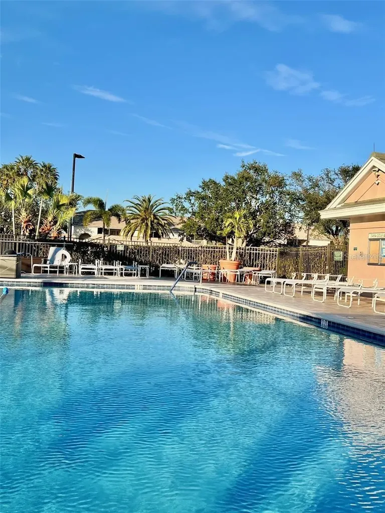 6707 Stone River Road Bradenton FL 34203