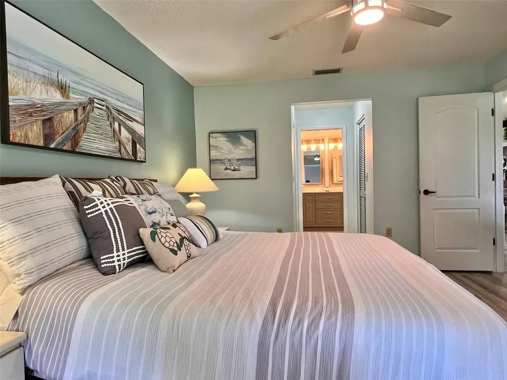 6707 Stone River Road Bradenton FL 34203