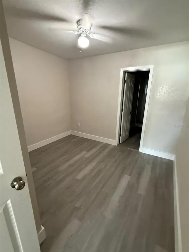 5612 Larimer Drive Tampa FL 33615