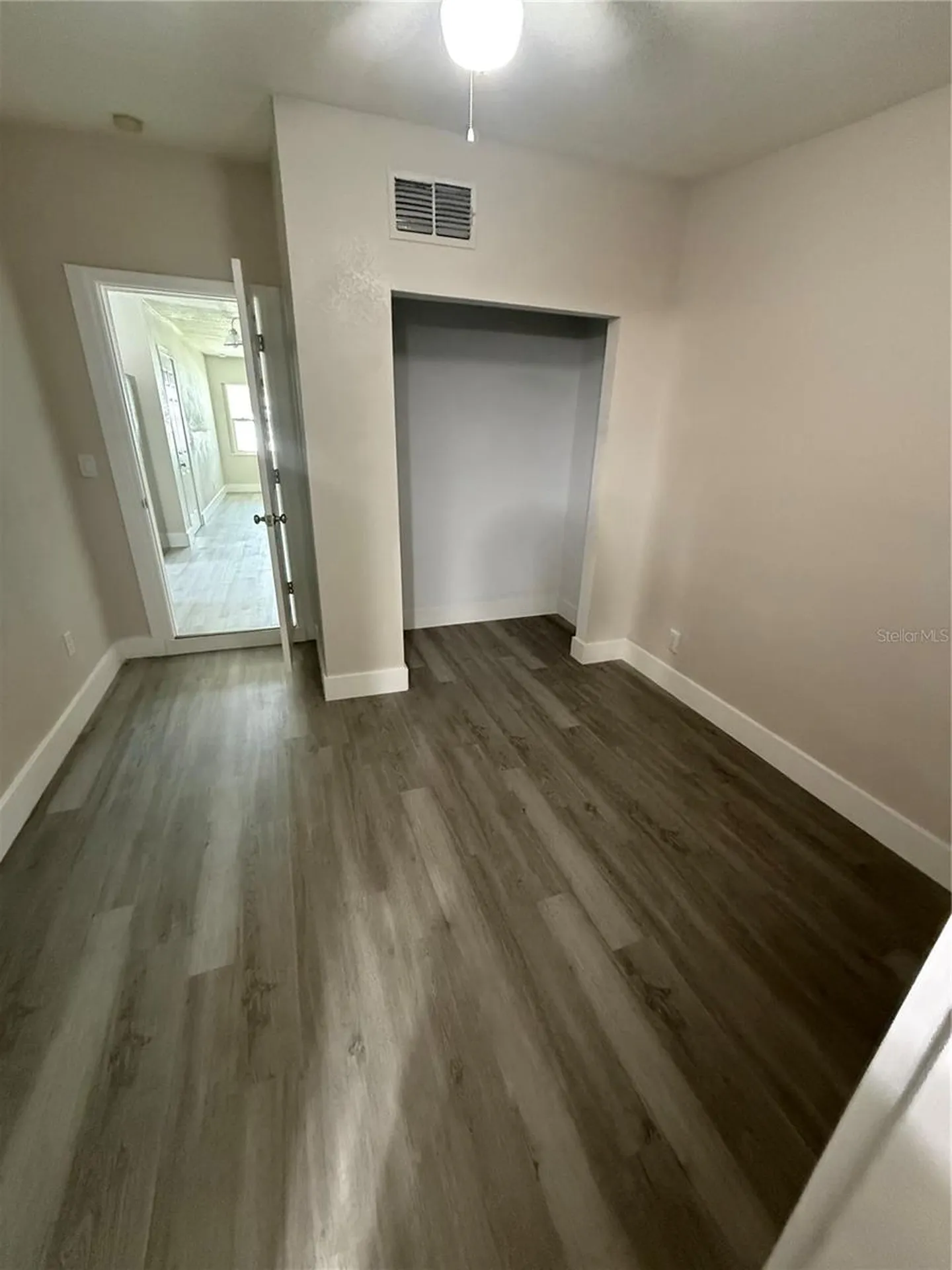5612 Larimer Drive Tampa FL 33615