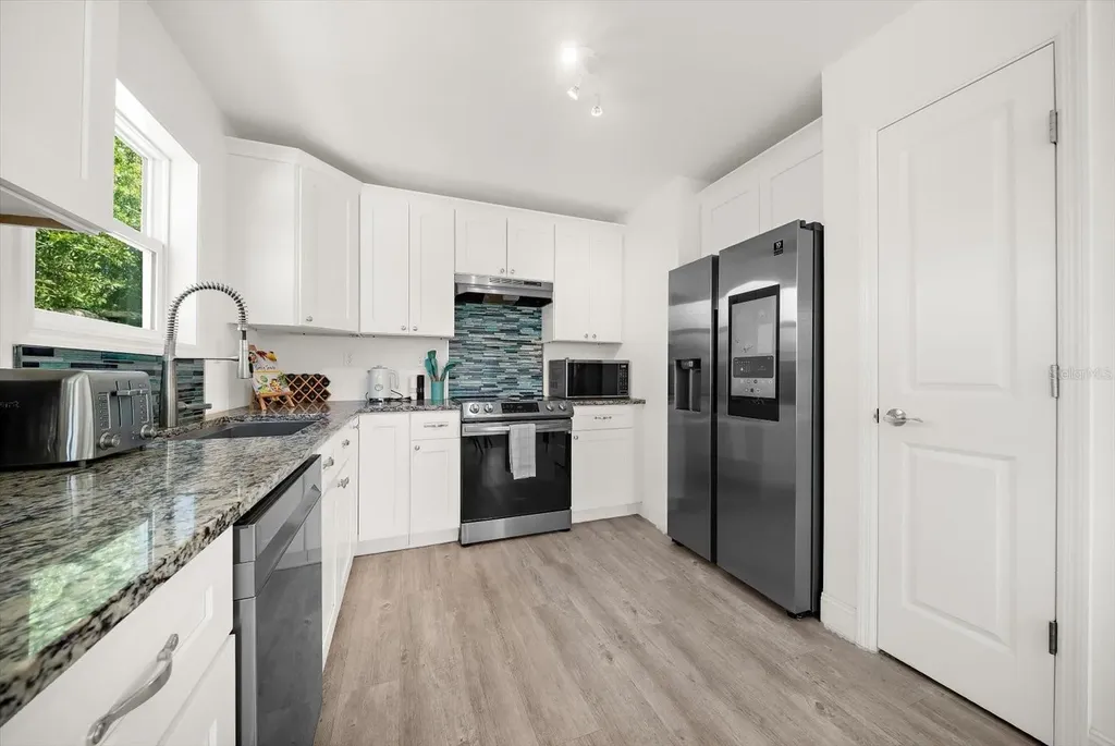 2375 Bahia Vista Street Sarasota FL 34239