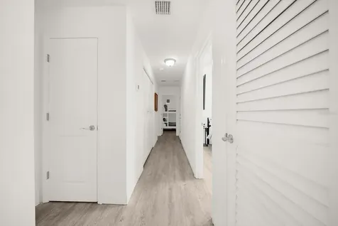 2375 Bahia Vista Street Sarasota FL 34239