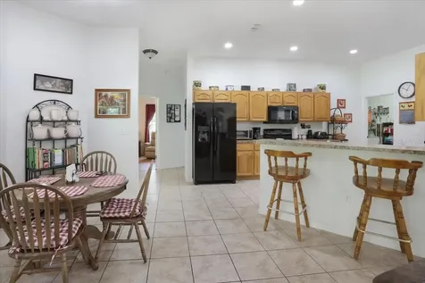 569 NW 40th Avenue Bell FL 32619