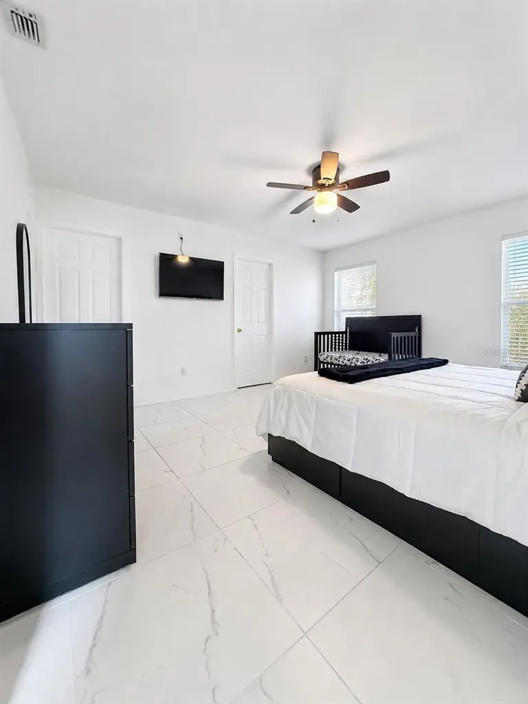 513 Darkwood Avenue Ocoee FL 34761