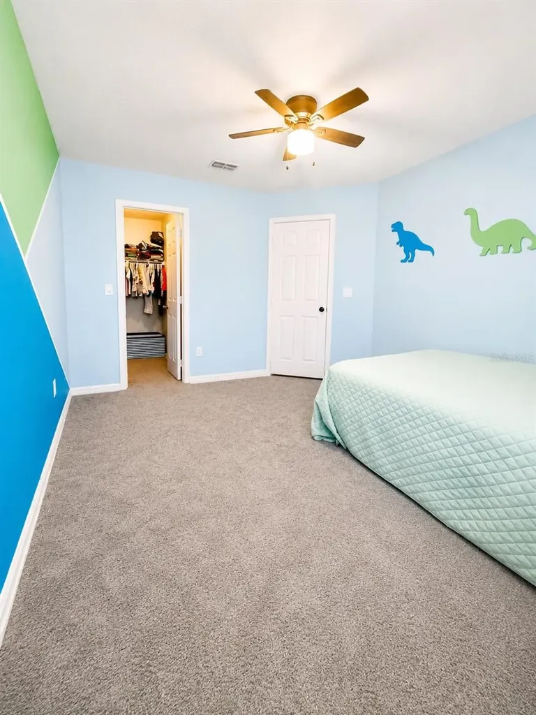 513 Darkwood Avenue Ocoee FL 34761
