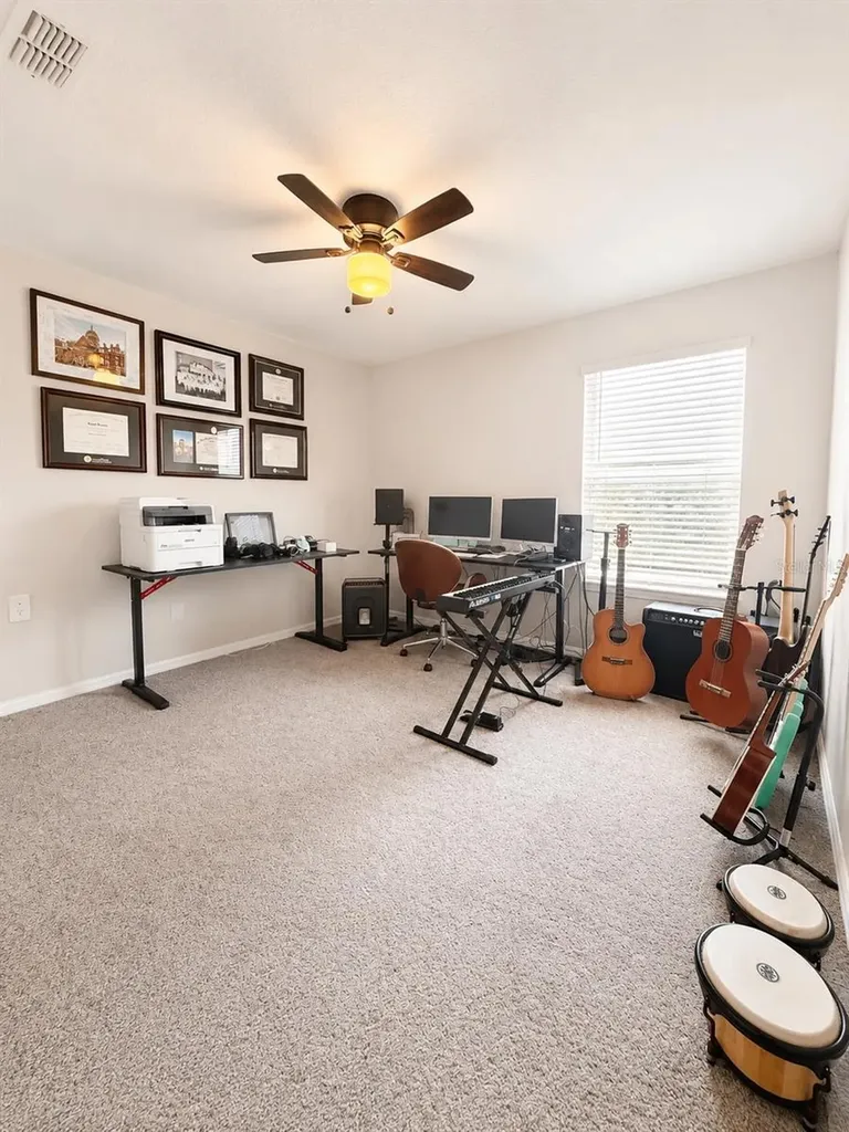 513 Darkwood Avenue Ocoee FL 34761