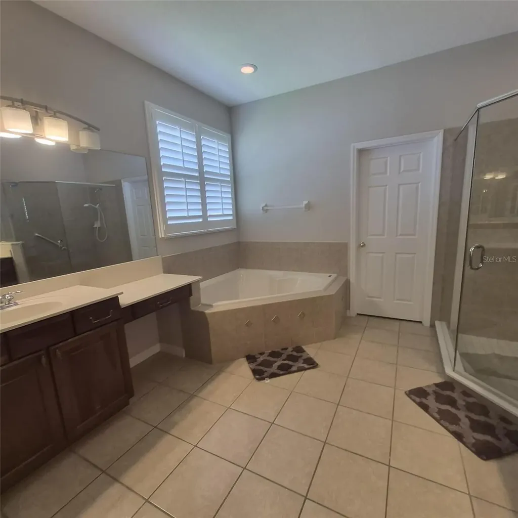 8552 Keswick Pointe Drive Orlando FL 32829