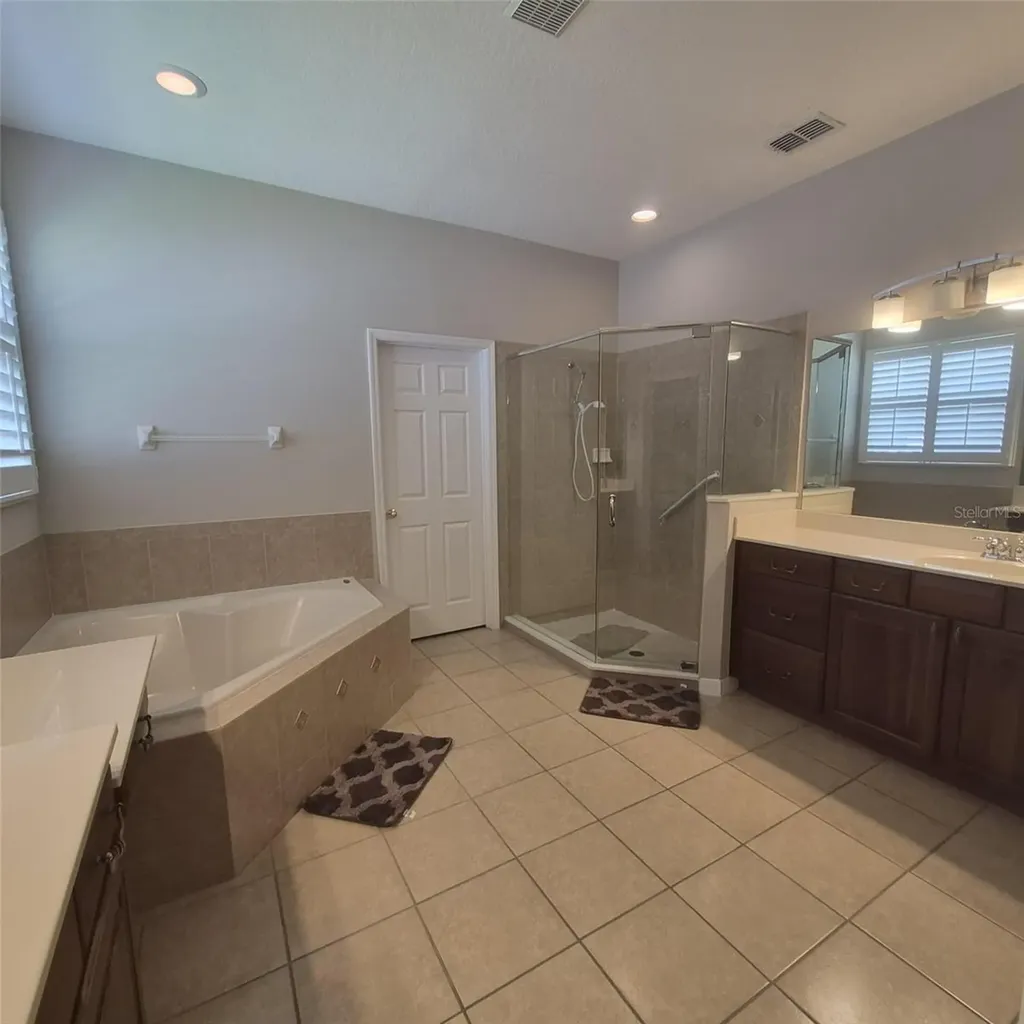 8552 Keswick Pointe Drive Orlando FL 32829