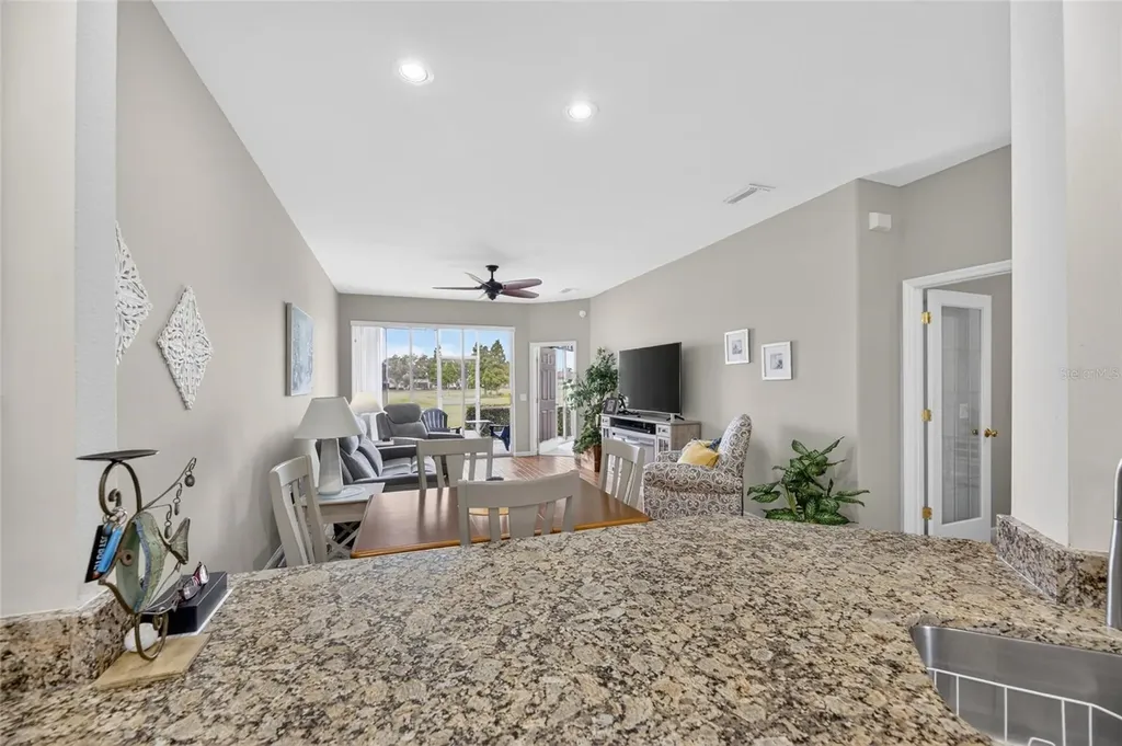 459 Enclave Place Lakeland FL 33803