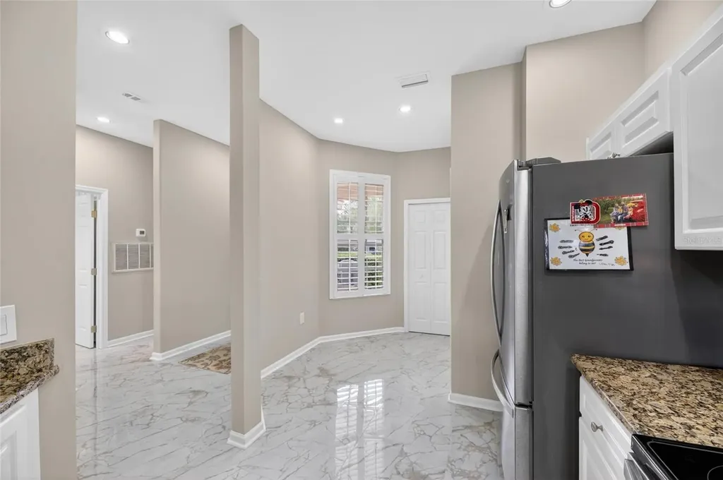 459 Enclave Place Lakeland FL 33803
