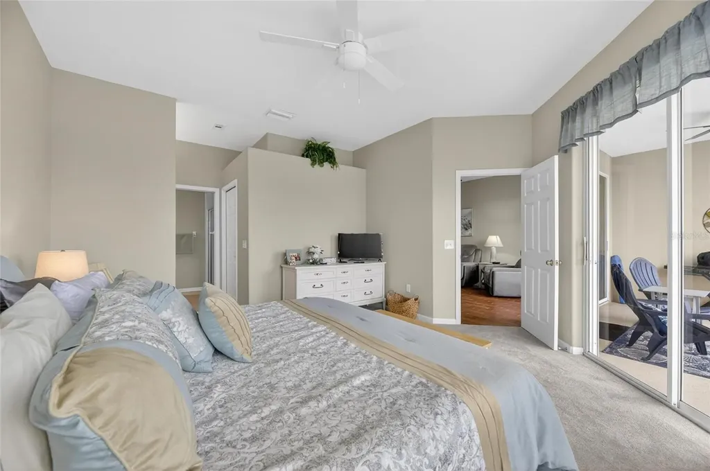 459 Enclave Place Lakeland FL 33803