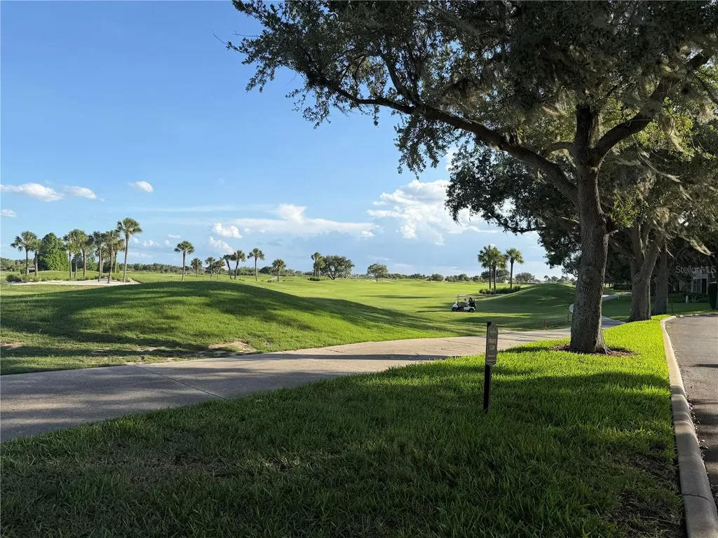 459 Enclave Place Lakeland FL 33803