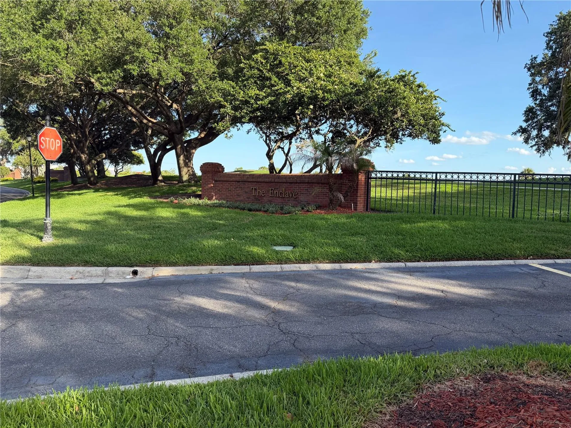 459 Enclave Place Lakeland FL 33803