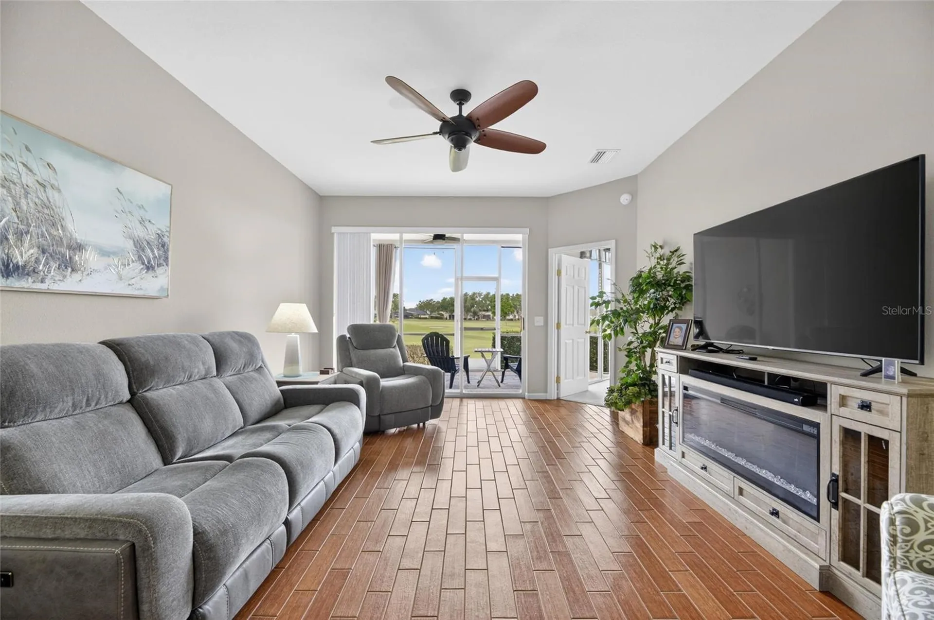 459 Enclave Place Lakeland FL 33803