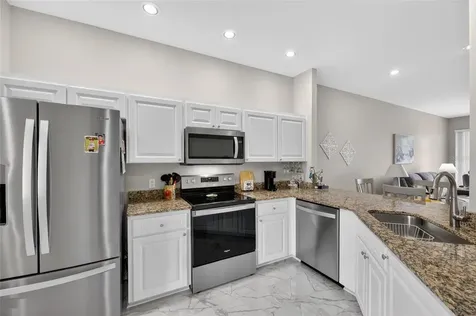 459 Enclave Place Lakeland FL 33803