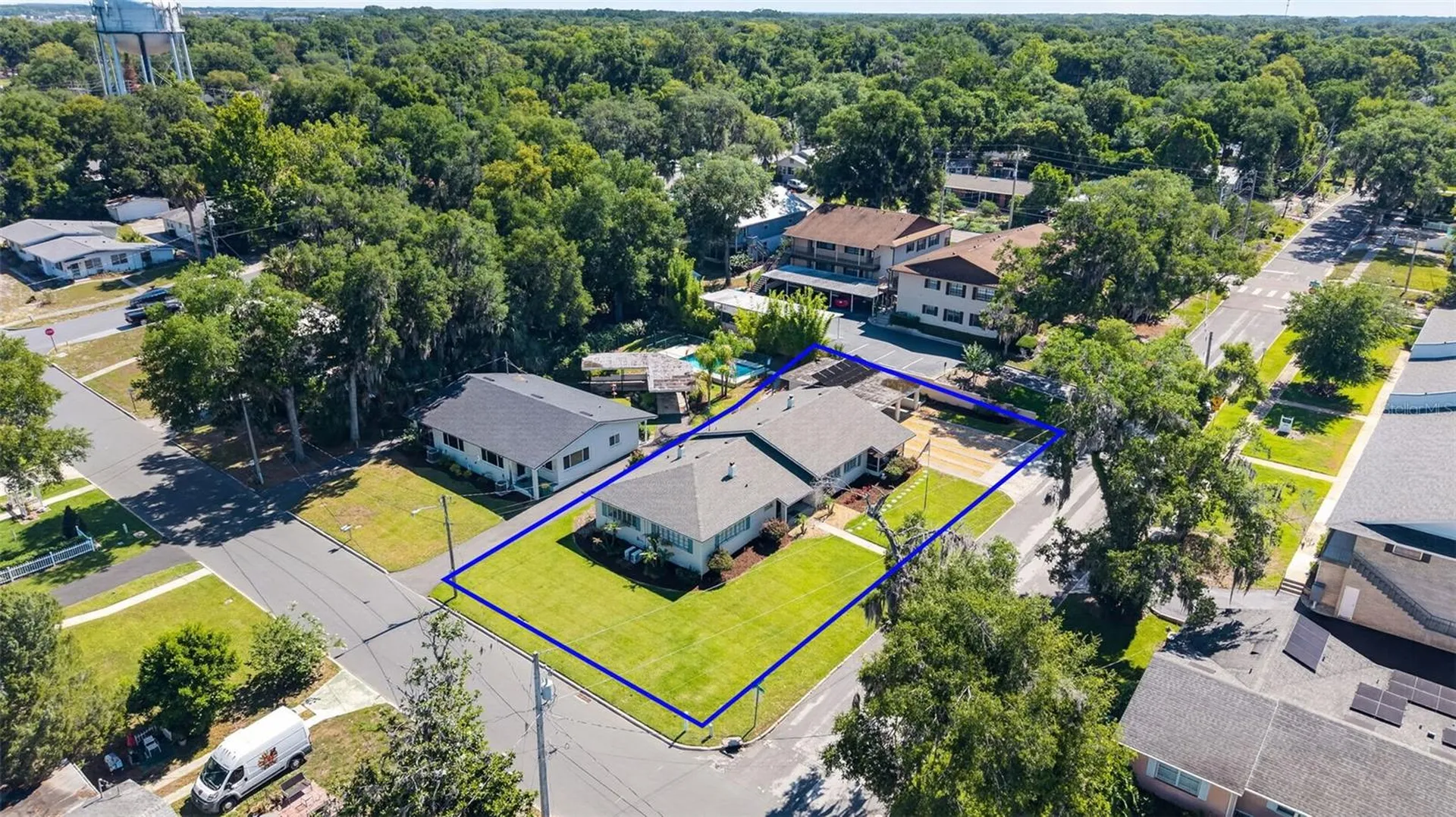 205 E 10th Avenue Mount Dora FL 32757