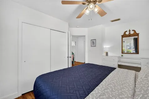 205 E 10th Avenue Mount Dora FL 32757