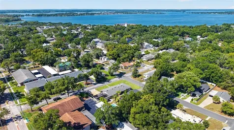 205 E 10th Avenue Mount Dora FL 32757