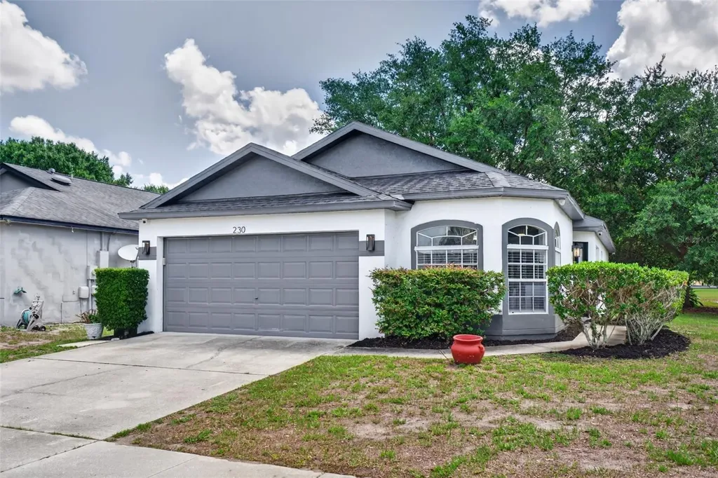 2303 Northern Leaf Street Orlando FL 32817
