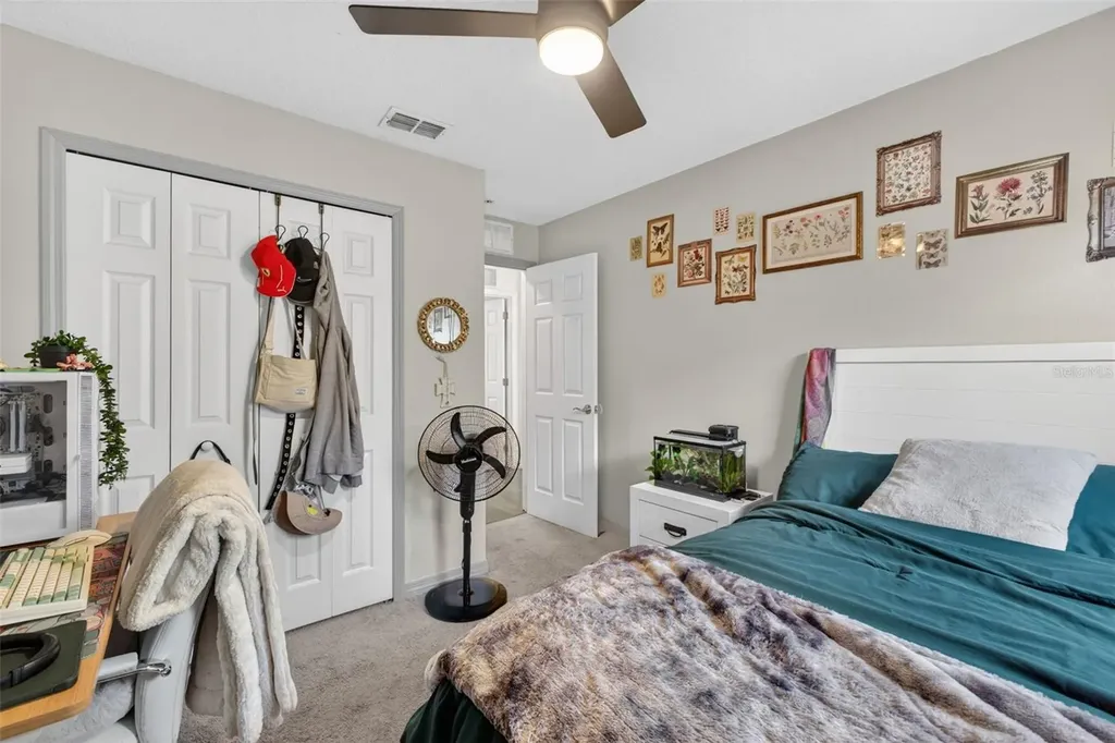 2303 Northern Leaf Street Orlando FL 32817