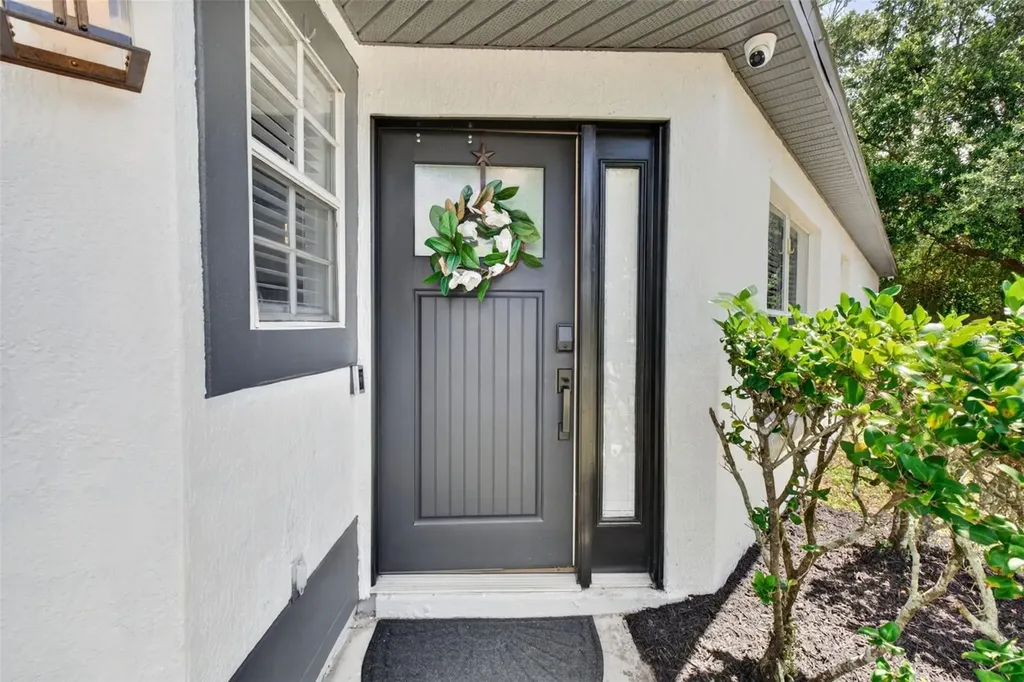2303 Northern Leaf Street Orlando FL 32817