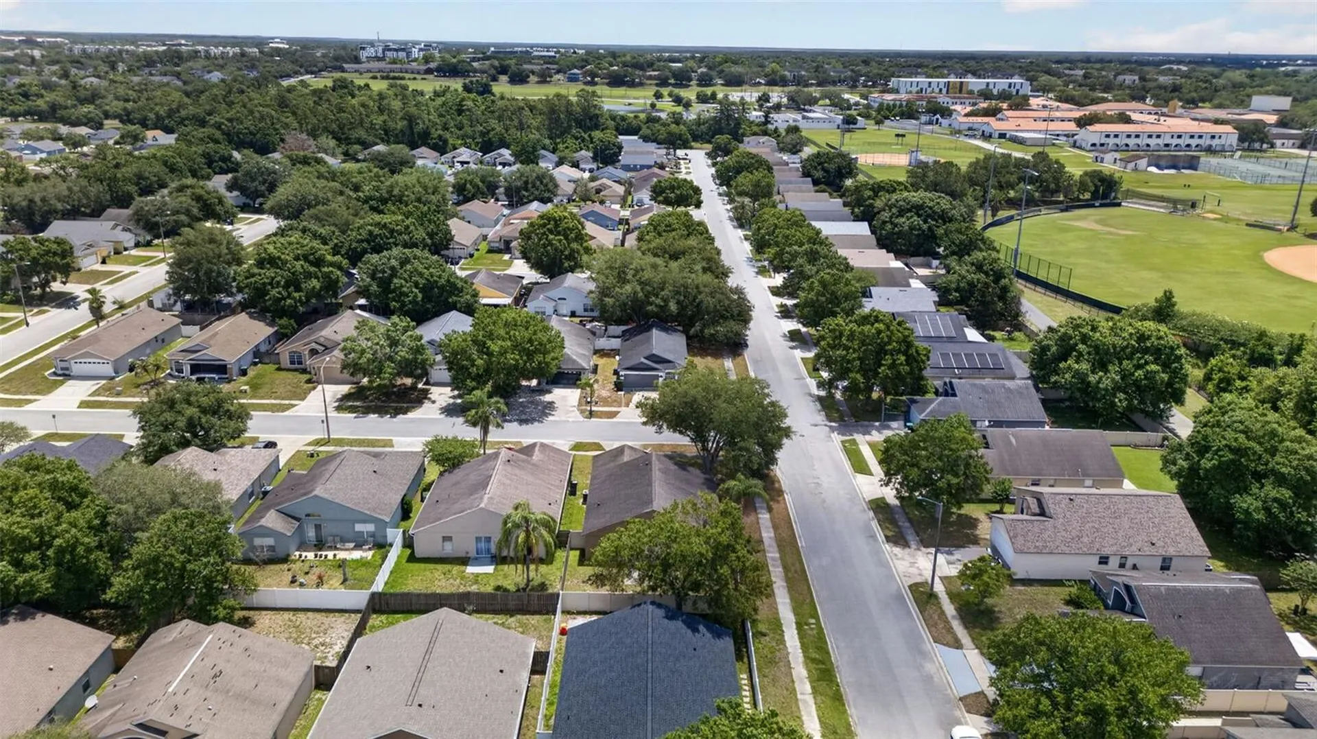 2303 Northern Leaf Street Orlando FL 32817