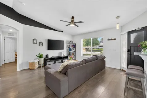 2303 Northern Leaf Street Orlando FL 32817