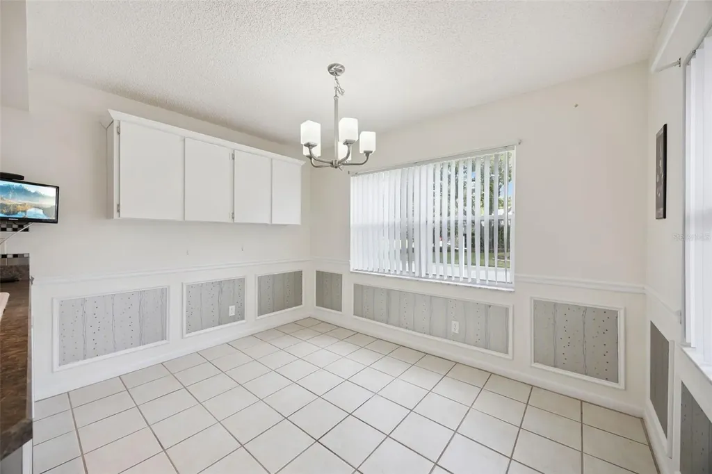 25904 Newcombe Circle Leesburg FL 34748
