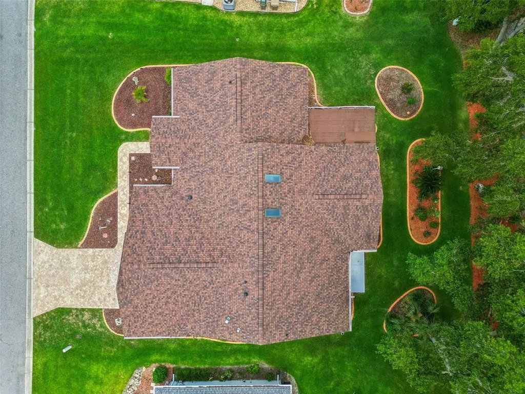 25904 Newcombe Circle Leesburg FL 34748