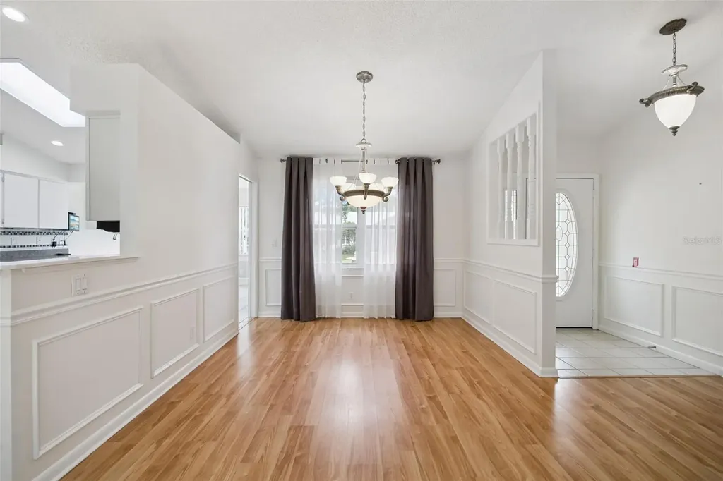 25904 Newcombe Circle Leesburg FL 34748