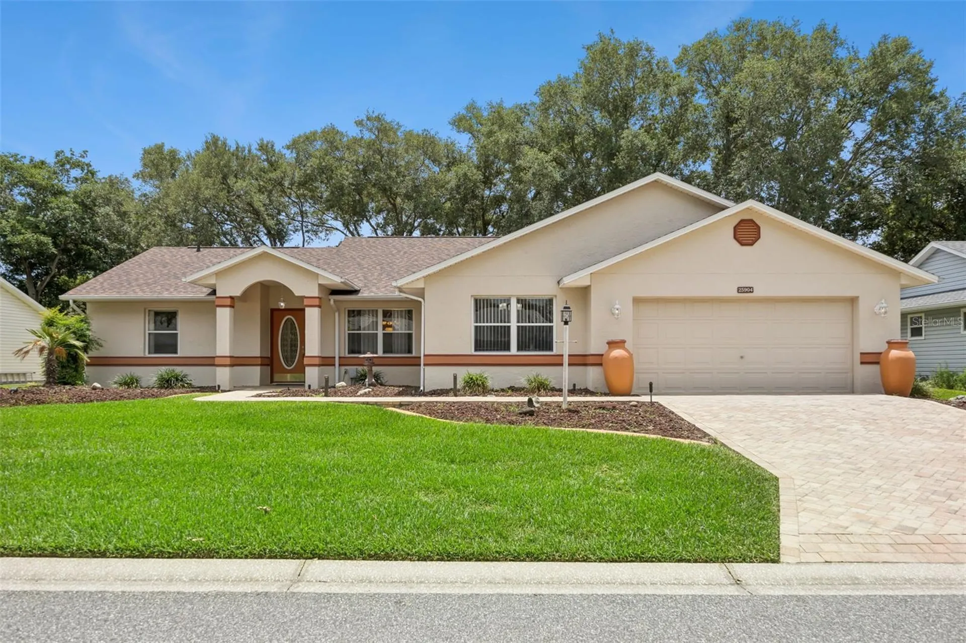 25904 Newcombe Circle Leesburg FL 34748