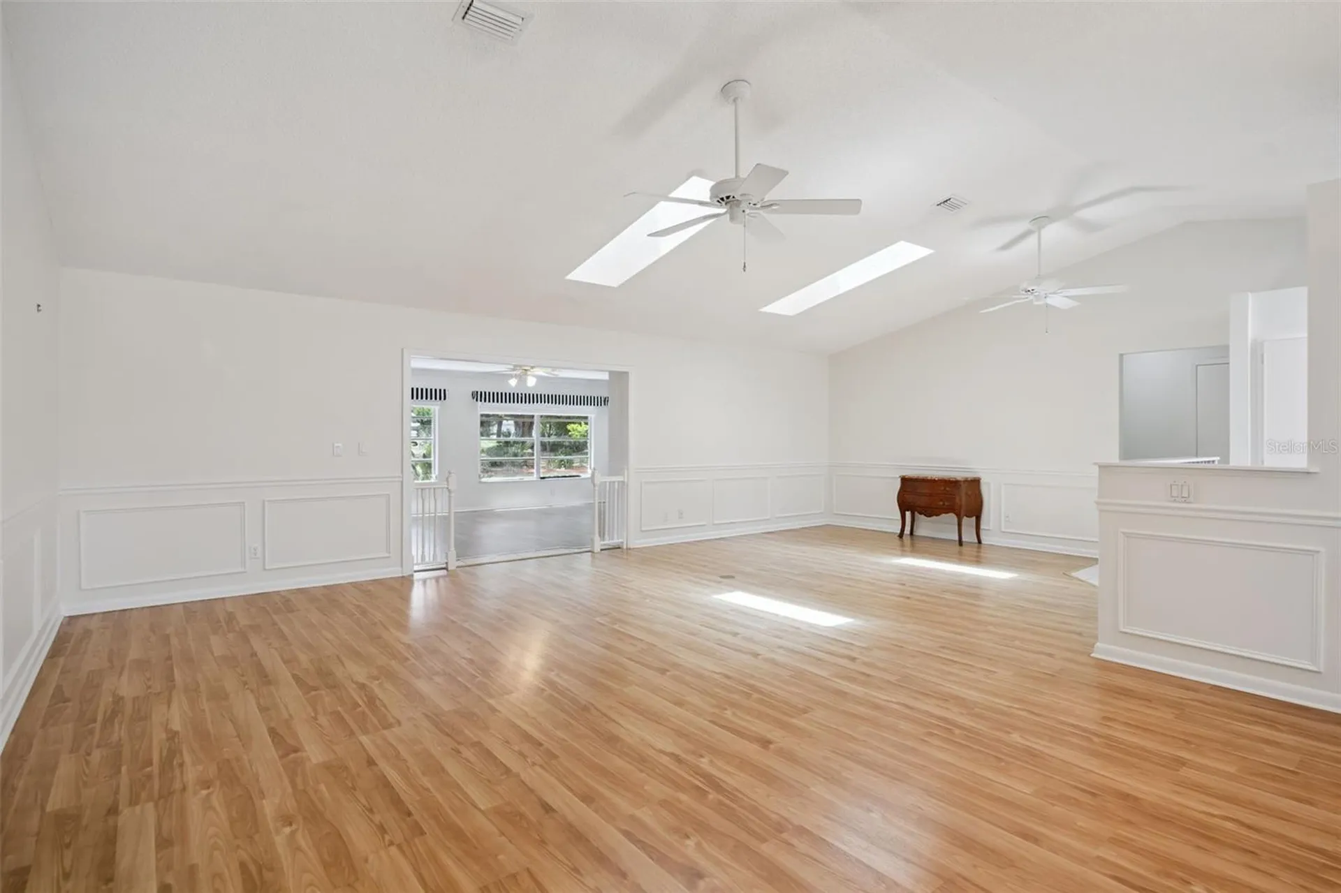 25904 Newcombe Circle Leesburg FL 34748