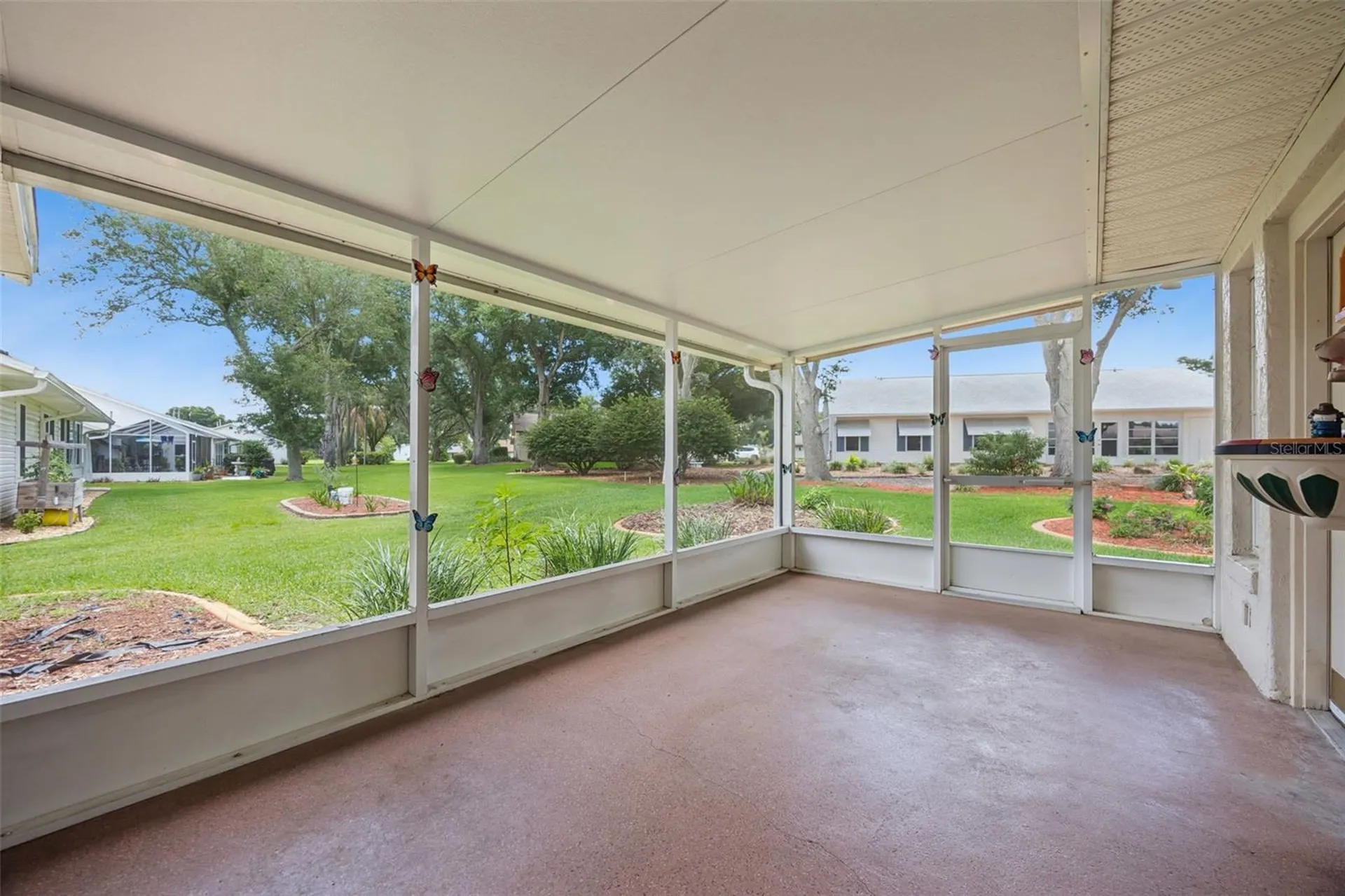 25904 Newcombe Circle Leesburg FL 34748