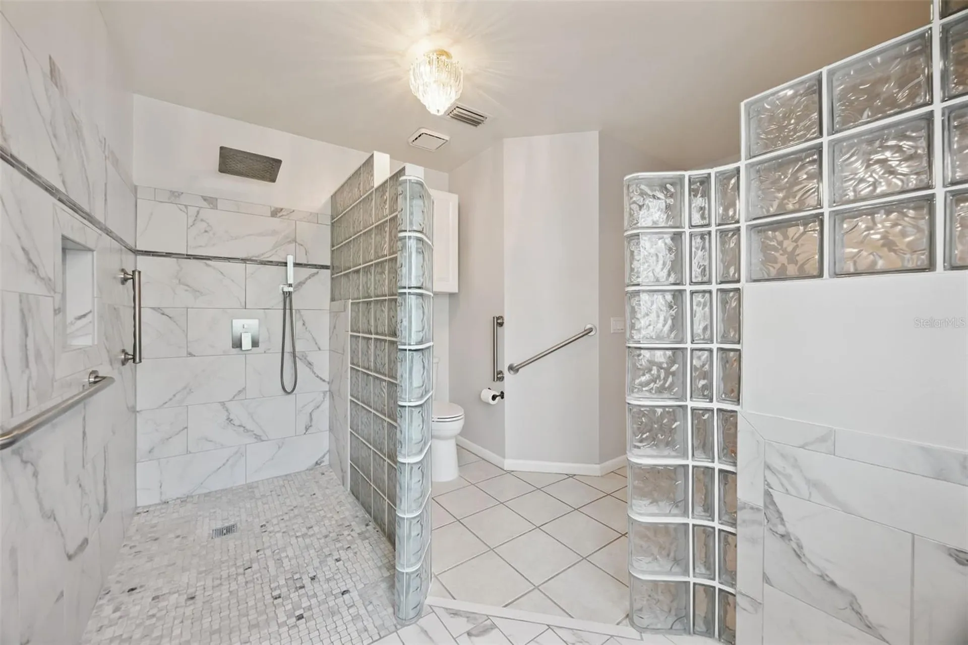 25904 Newcombe Circle Leesburg FL 34748