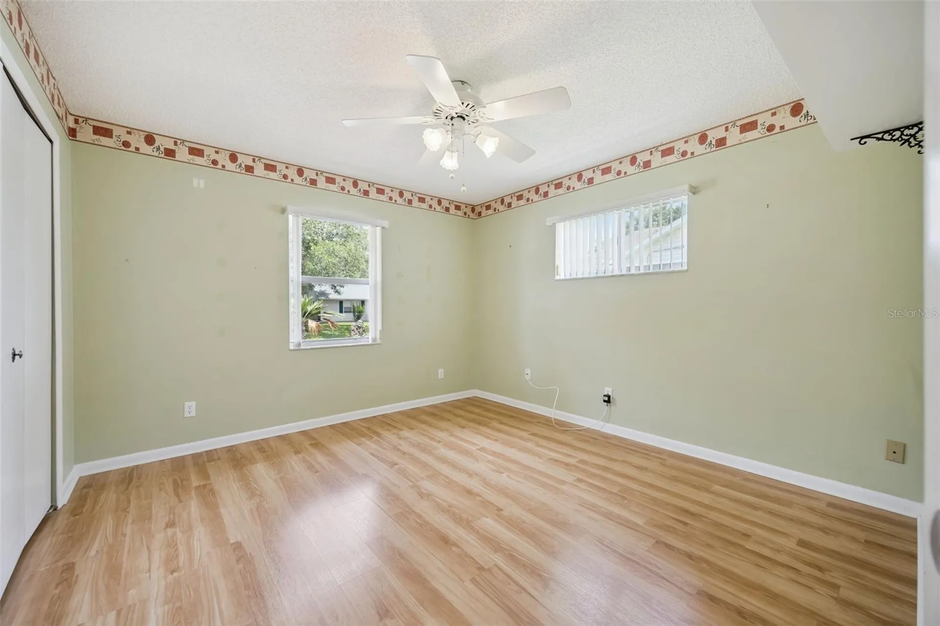 25904 Newcombe Circle Leesburg FL 34748