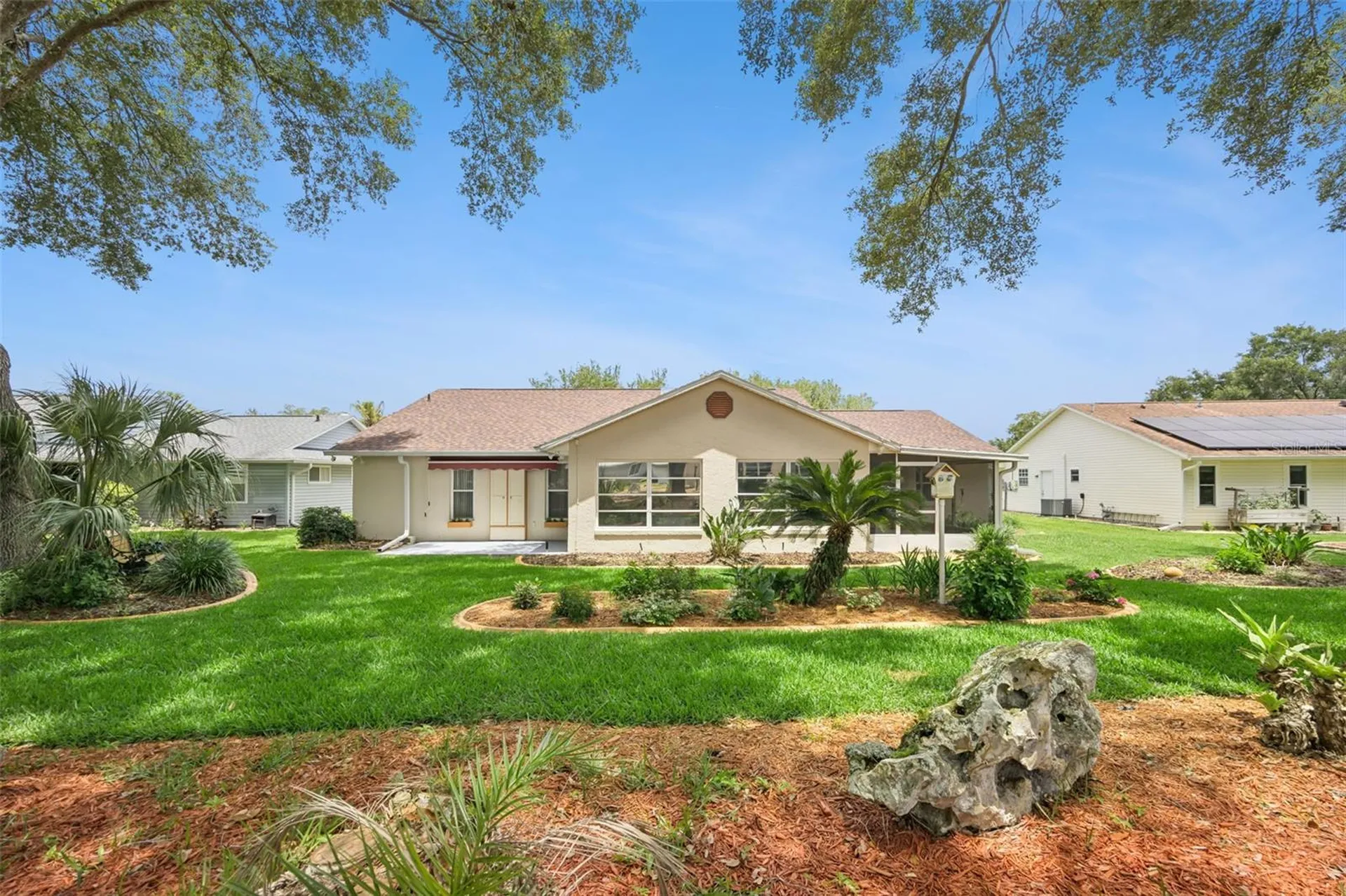 25904 Newcombe Circle Leesburg FL 34748