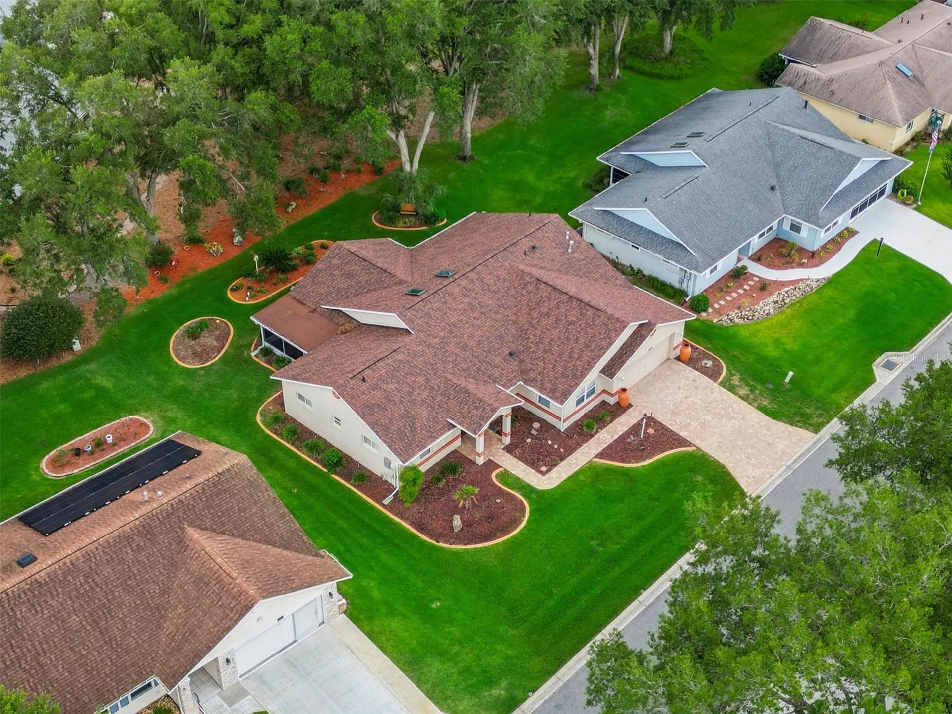 25904 Newcombe Circle Leesburg FL 34748